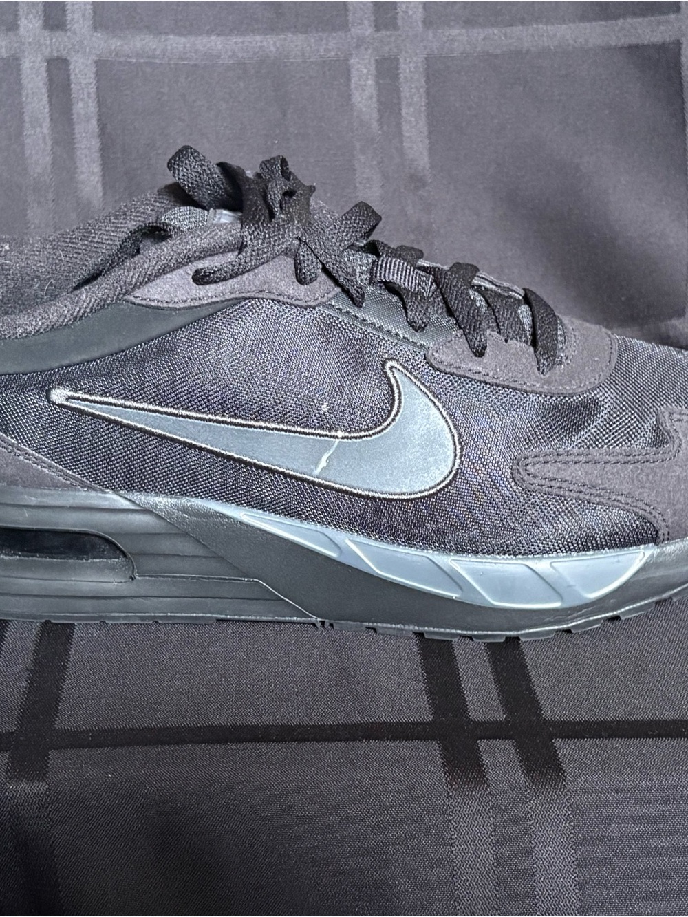 Men's Nike Air Max Solo  Trainers All Black Size:9.5 Sneakers Shoes